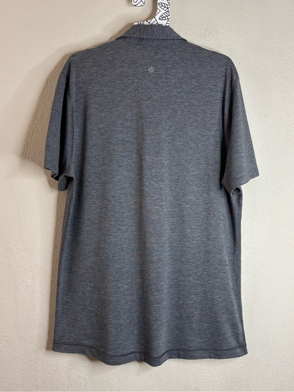 Lululemon Evolution Polo Heathered gray size medium - Picture 2 of 2